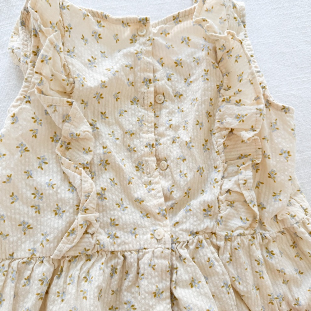 LAST CHANCE // Spring Floral Ruffle Dress - Picture 10 of 10